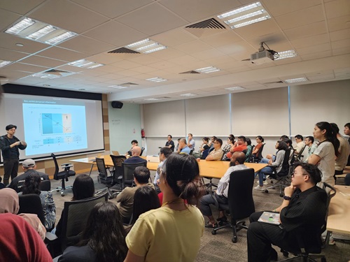 Ning and Kunal present their work at the CVMD internal seminar